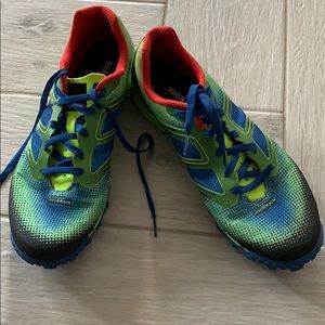 Amazing Reebok h2o drain sneakers!